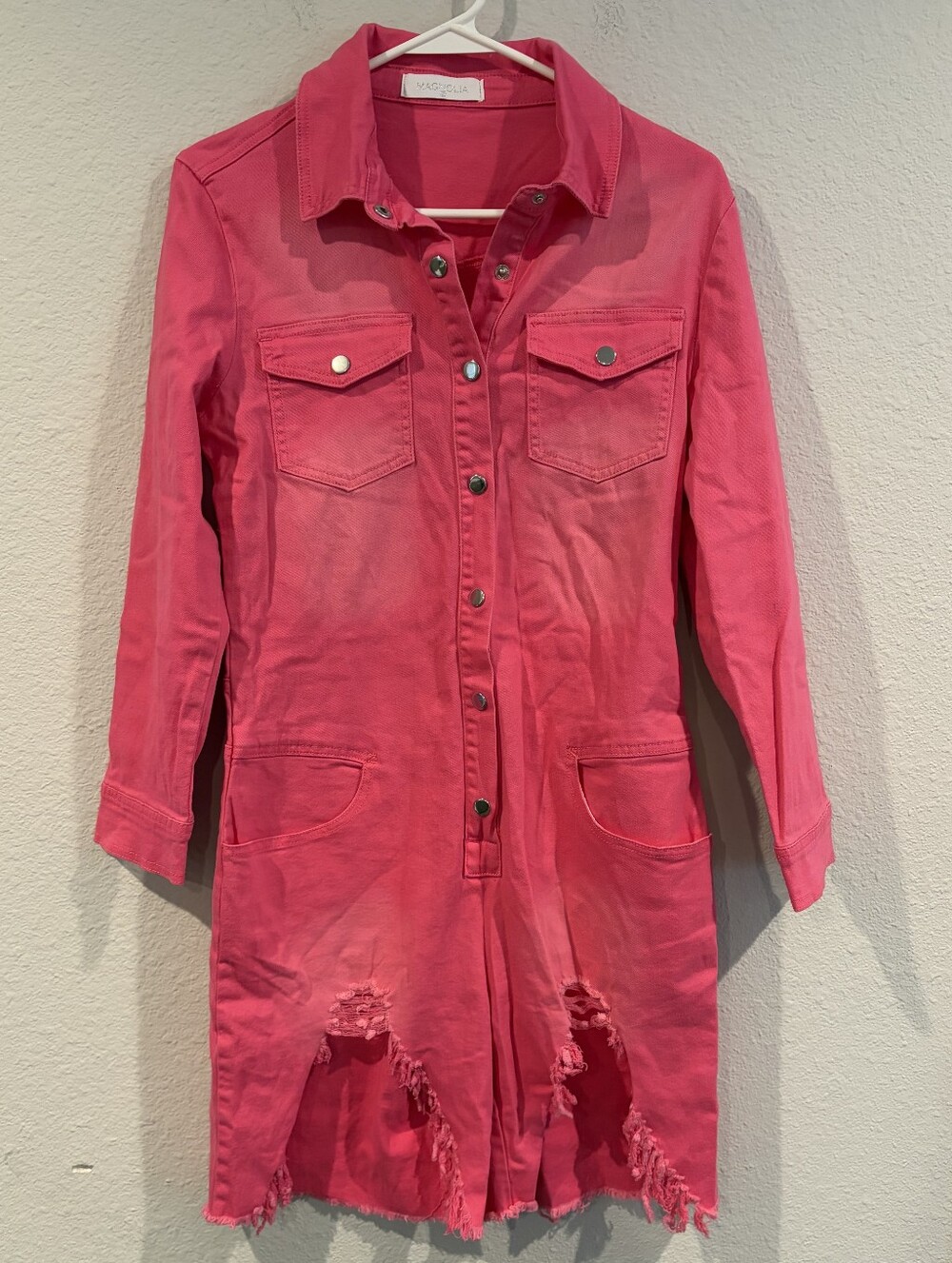 Magnolia Womens Distressed Washed Hot Pink Denim Long Sleeve Romper Size Small